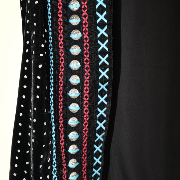 DODO BAR OR Siya Embellished Velvet Glitter Kimono - Picture 6 of 8